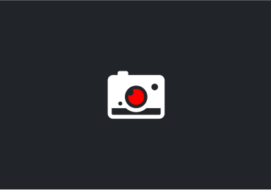 Action Photographer & Editor Emblem